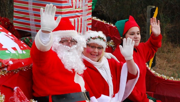 KEVIN SCOTT CUTLER | DAILY NEWS BACK IN TOWN: Santa Claus will be back in town this weekend, appearing Sunday afternoon in the Edward Christmas parade. Santa will distribute gifts to local children following the parade. 