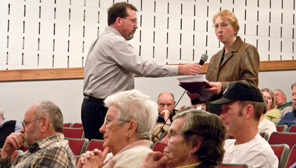 FILE PHOTO | DAILY NEWS SPEAK UP: Public hearings, especially those regarding local governments’ budgets, provide excellent opportunities for taxpayers to have their say when it comes to how taxpayers’ money should be spent. 
