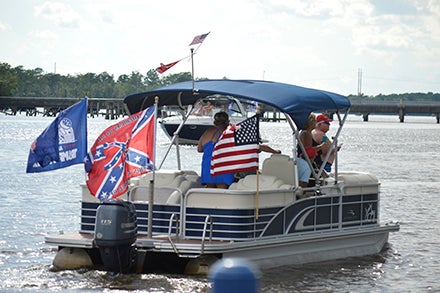 large turnout for trump boat rally - washington daily news